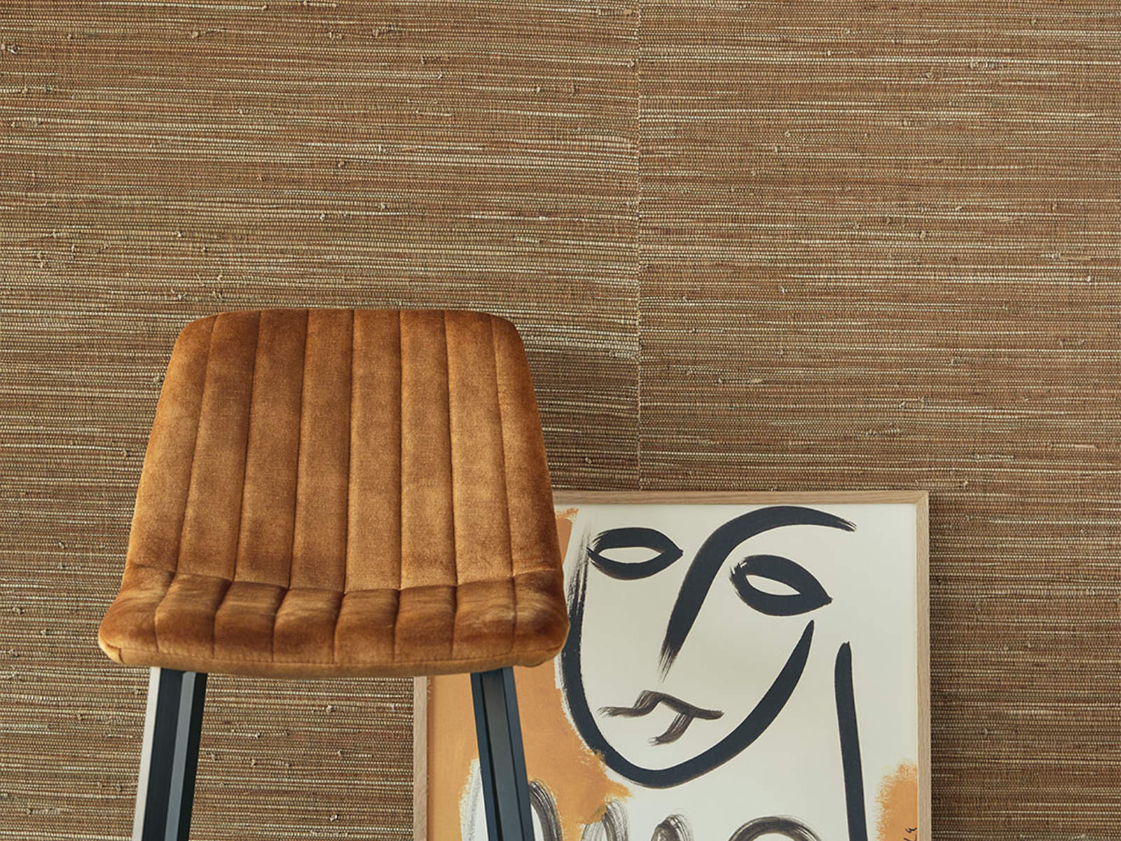 Papierbehang aanbrengen op de muur