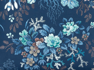 HookedOnWalls Young Traditionals Kilburn's Coral - 27802