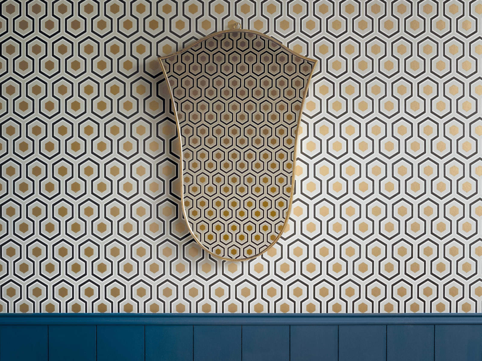 Cole & Son The Contemporary Collection Hicks' Hexagon - 66/8056