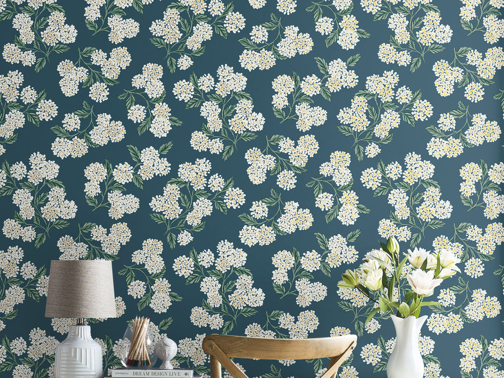 Eijffinger Rifle Paper Co. Hydrangea- 7395