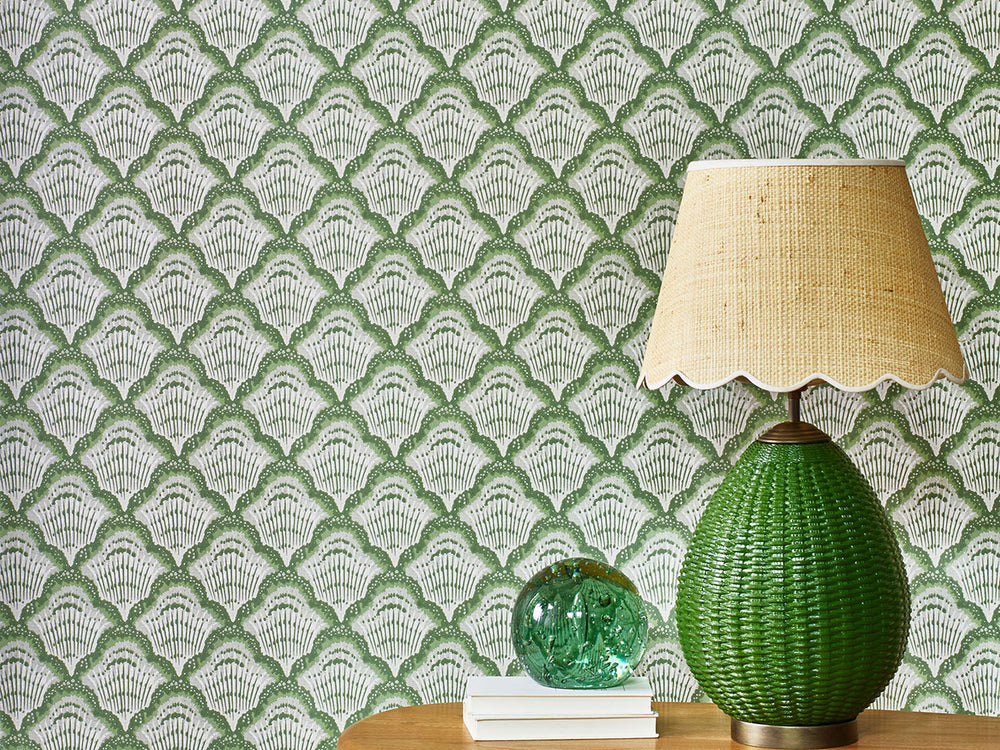 HookedOnWalls Young Traditionals Calico Shell - 27841