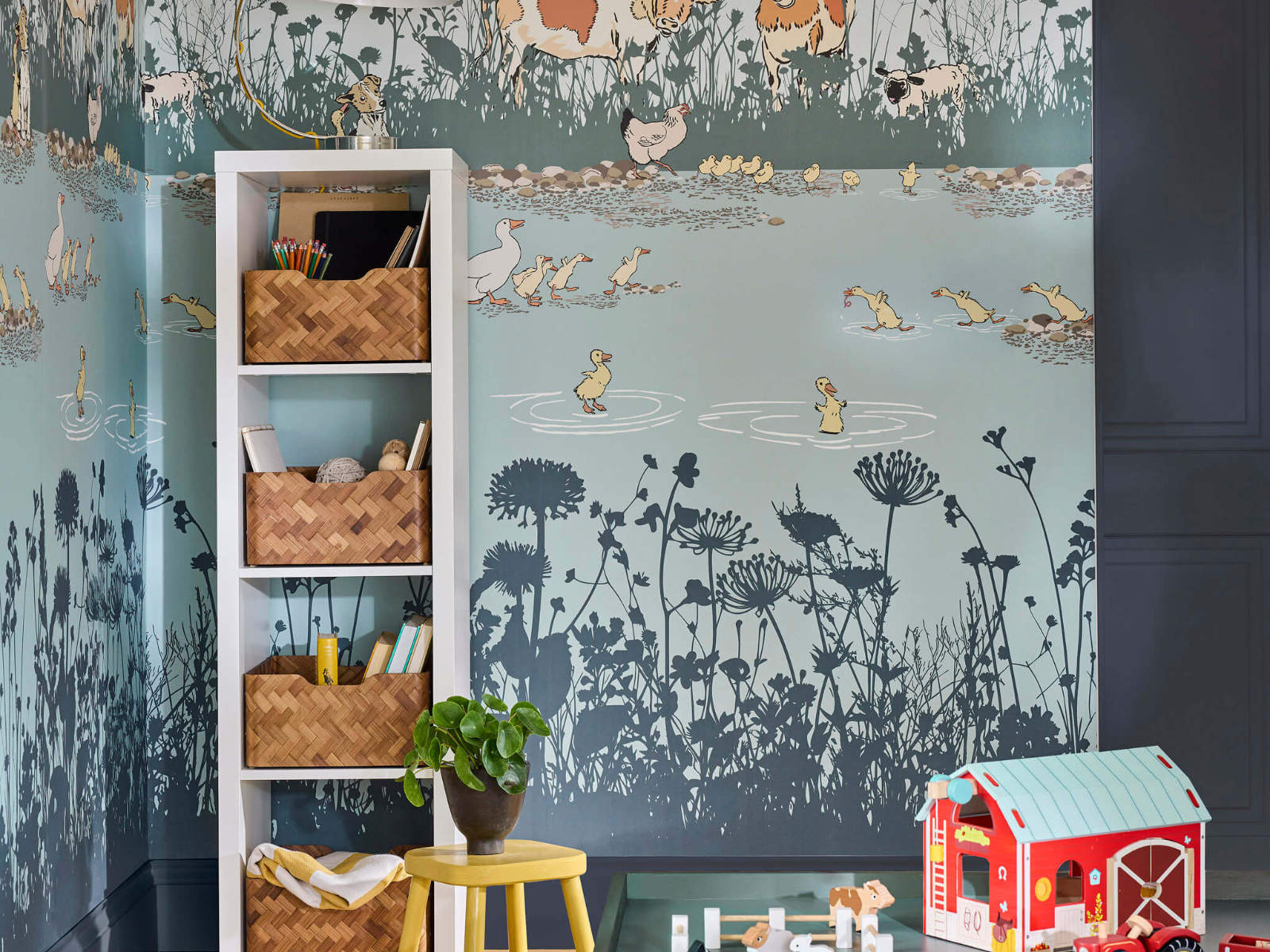 Little Greene Storybook Papers Riverside Capers Cluck - 0231RICLUCK