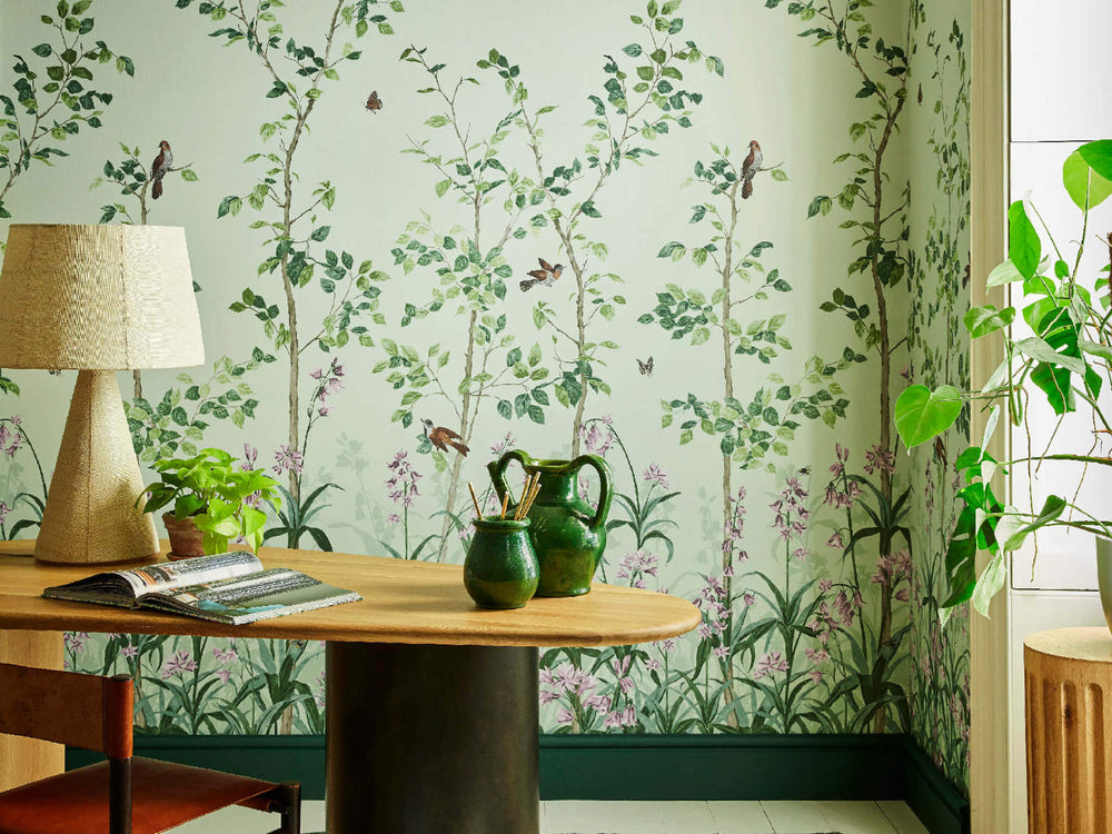Little Greene Behang National Trust Papers III Bird & Bluebell - Pea Green