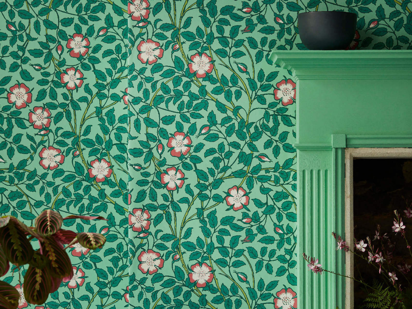 Little Greene Behang National Trust Papers III Briar Rose - Green Verditer