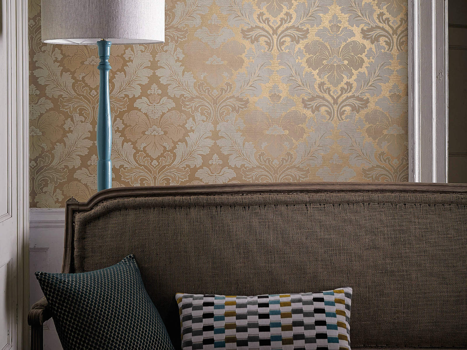 Little Greene Behang Revolution Papers Bonaparte  - Pure Gold