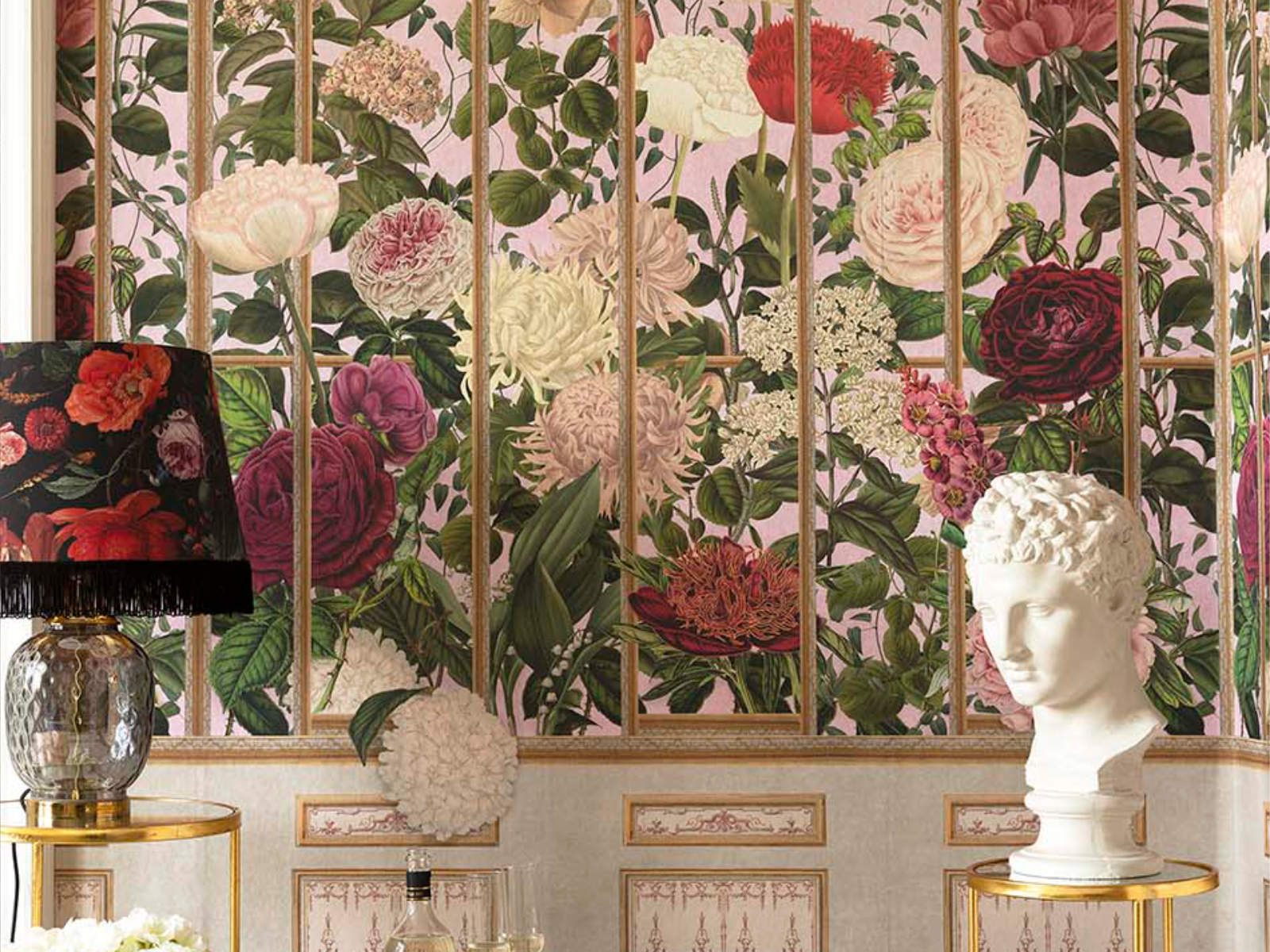 Mind The Gap The Royal Garden The Imperial Flora - WP20480