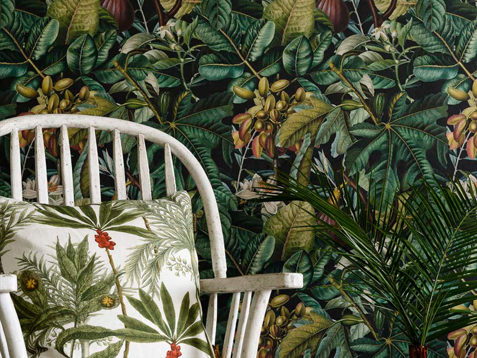 Mind The Gap Tropical Wanderlust Figs And Dates - WP20517