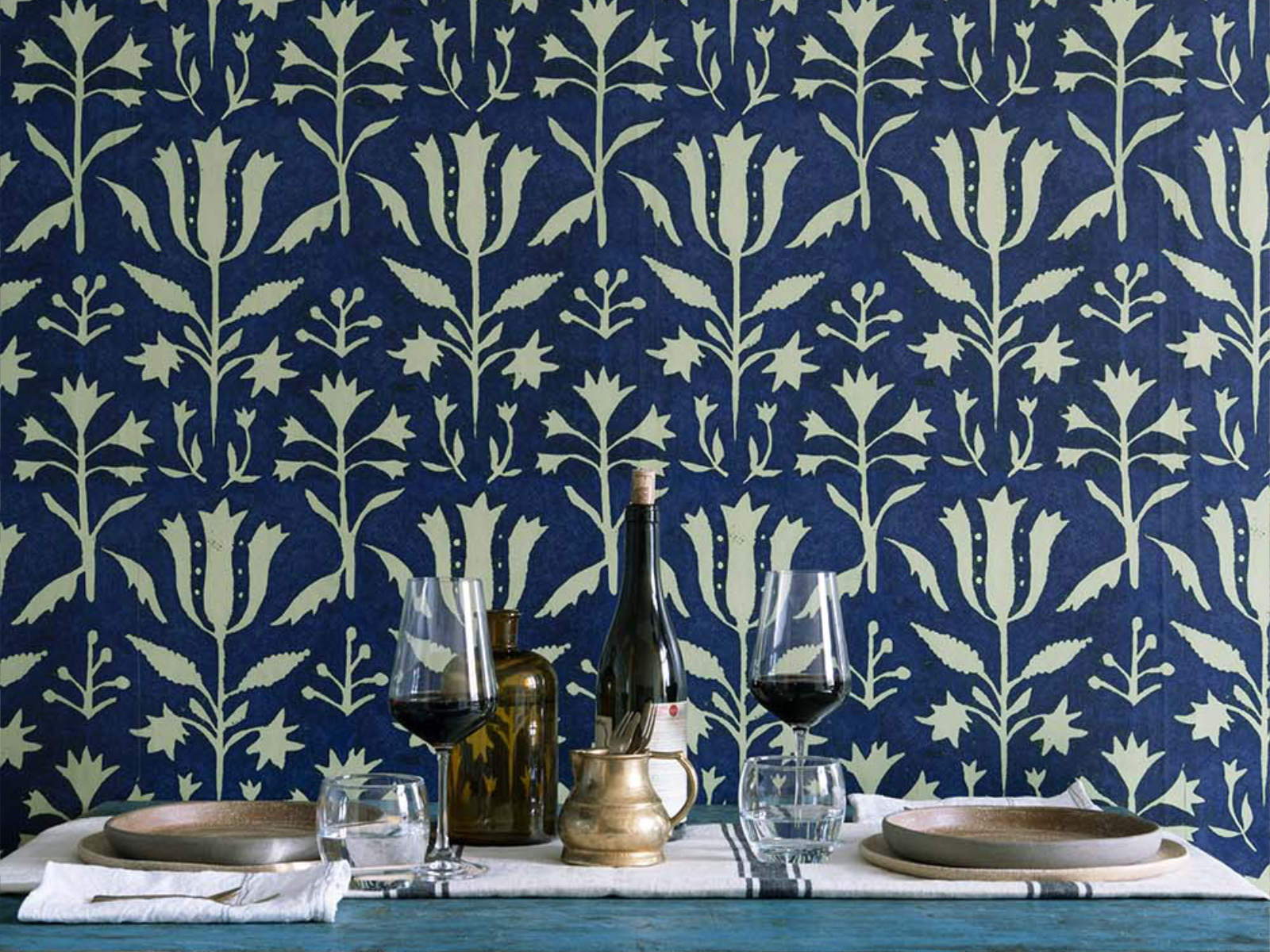 Mind The Gap Transylvanian Roots Tulipan Indigo - WP30034
