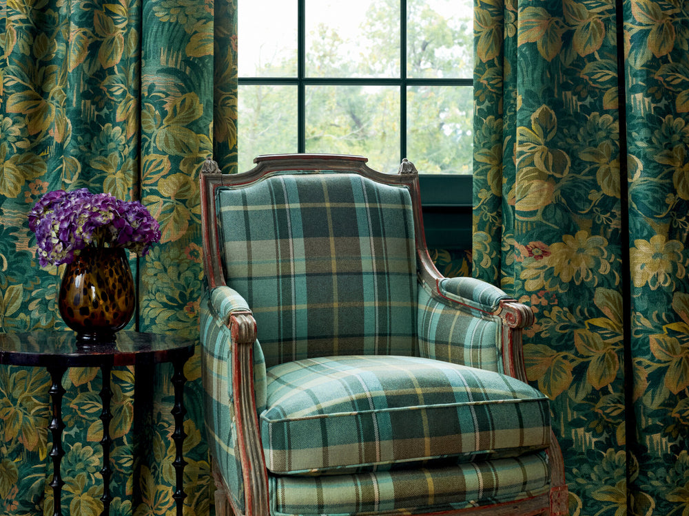 Thibaut Boxwood Night Garden - T10530