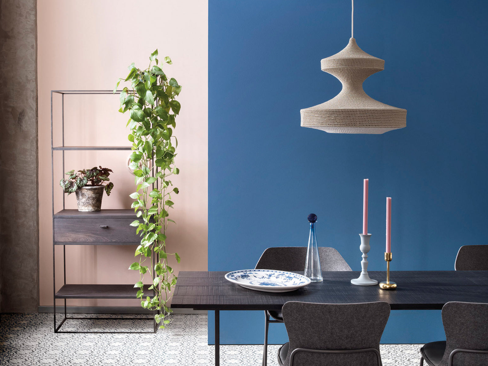 Paint & Paper Library Verf Blue Pearl - 670